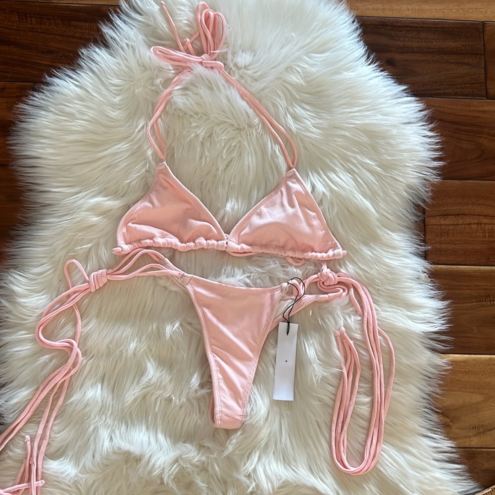 Coulbourne Bikini Set NWT Size Small/Large - Picture 3 of 11